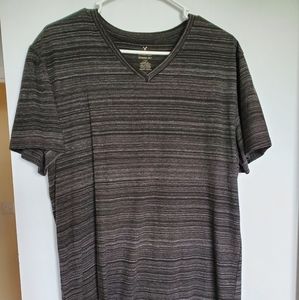 American Eagle V-Neck T-shirt